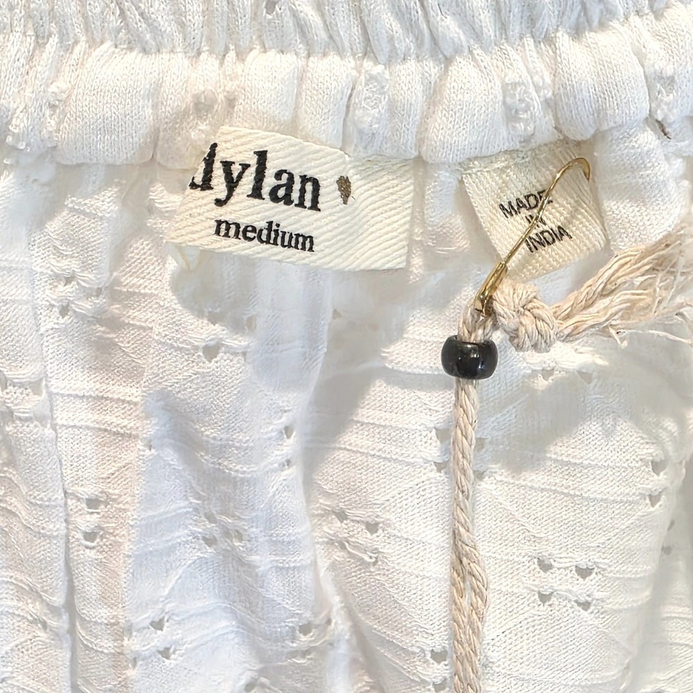 Sundance Dylan Gia Eylet Tee Shirt Top Cap Sleeve Medium White Drawstring V-Neck - Picture 6 of 12